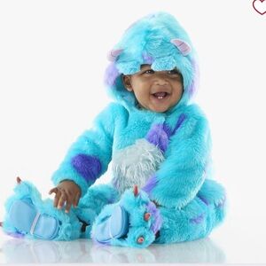 Pottery Barn Kids “Sulley” monsters inc costume. New with tags